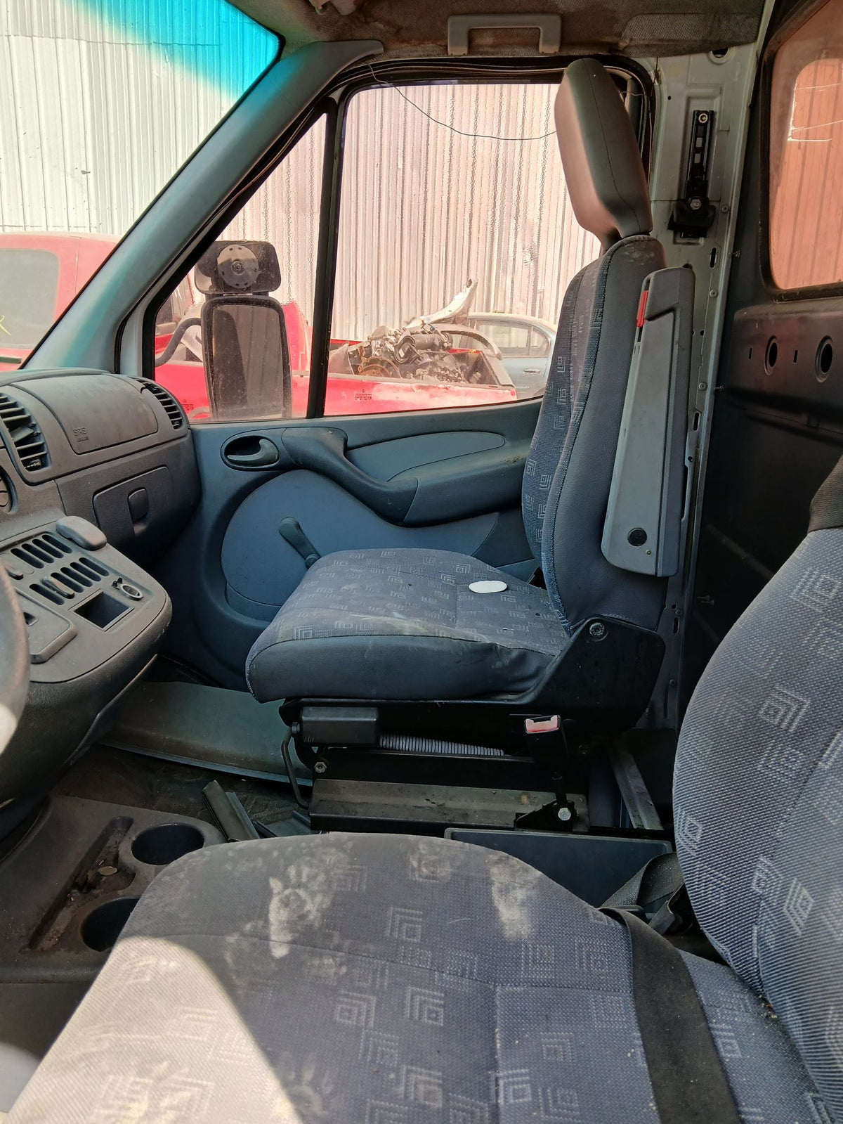 Fender Front Driver Side 2003 - 2006 Dodge Sprinter Cargo