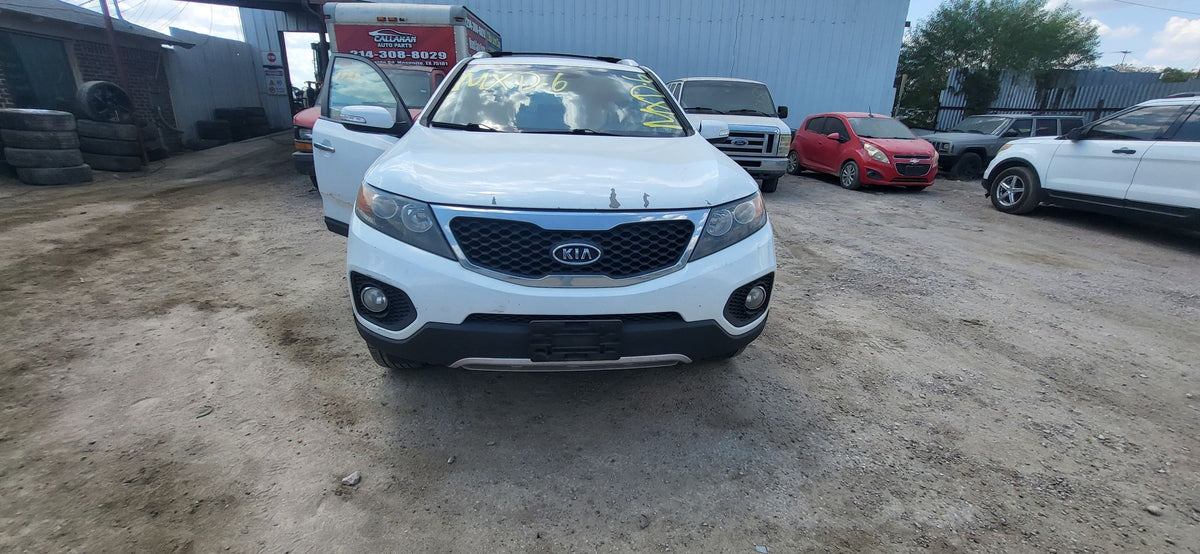 Fender Front Driver Side 2011 - 2015 Kia Sorento