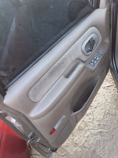 Door Trim Panel Front Driver Side 1995 - 1999 Chevrolet Tahoe