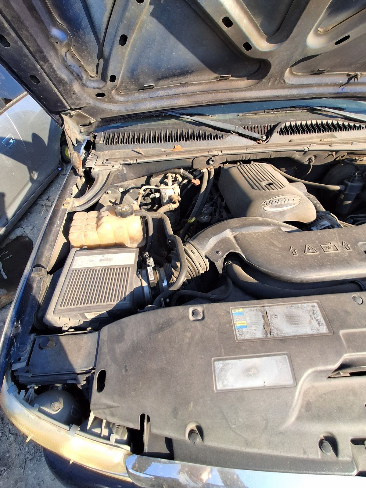 Fender Front Driver Side 2000 - 2006 GMC Yukon