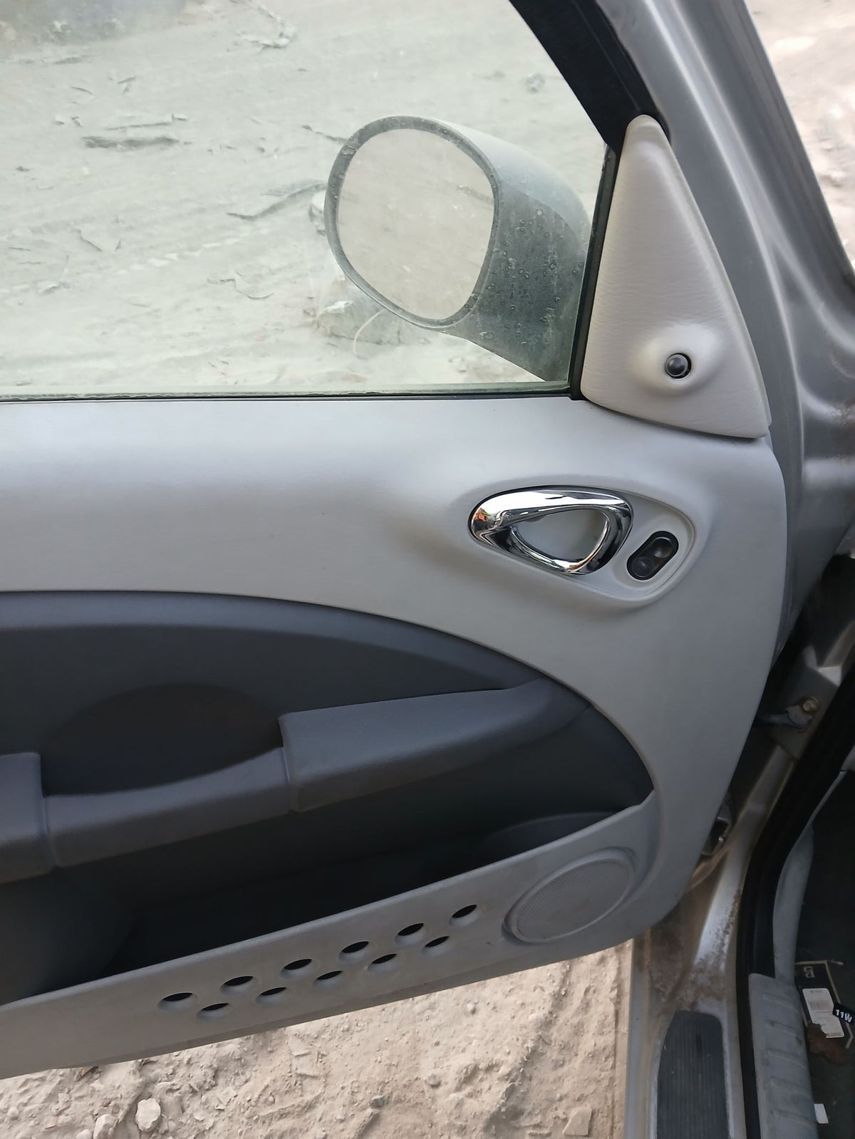 Seat Belt Retractor Driver Side 2001 - 2010 Chrysler PT Cruiser