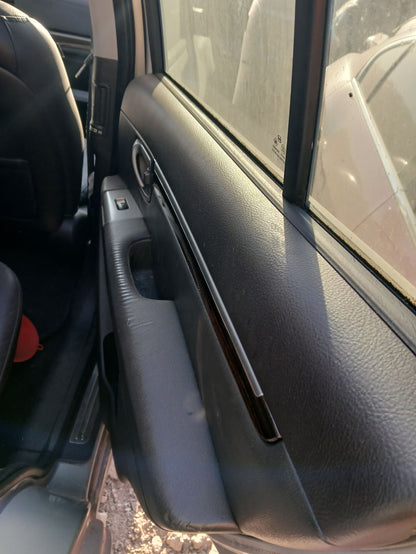 Door Lock Latch Rear Passenger Side 2007 - 2012 Hyundai Santa Fe