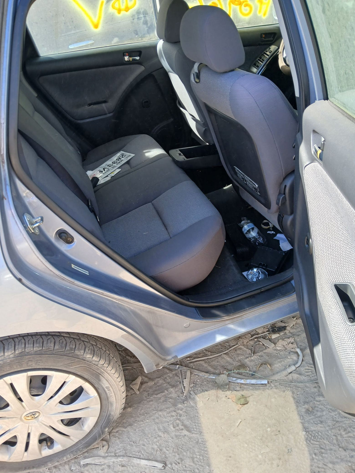 Quarter Window Glass Passenger Side 2003 - 2008 Toyota Matrix