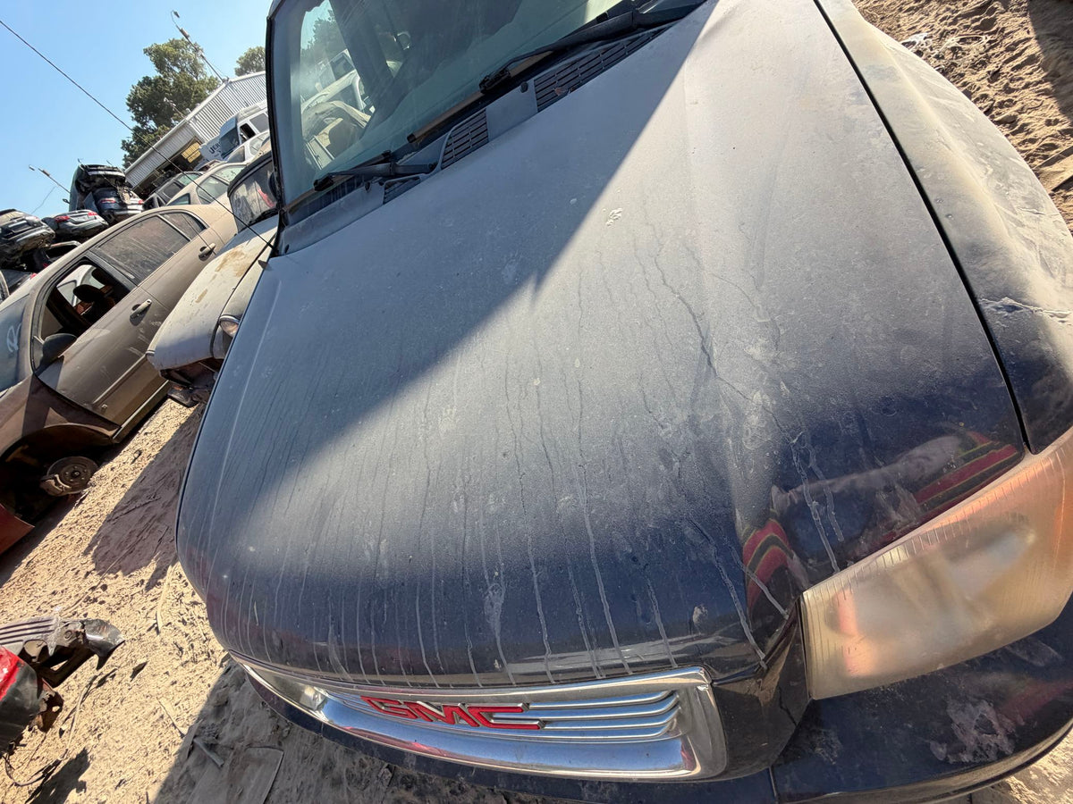 Fog Light Passenger Side 2002 - 2009 GMC Envoy