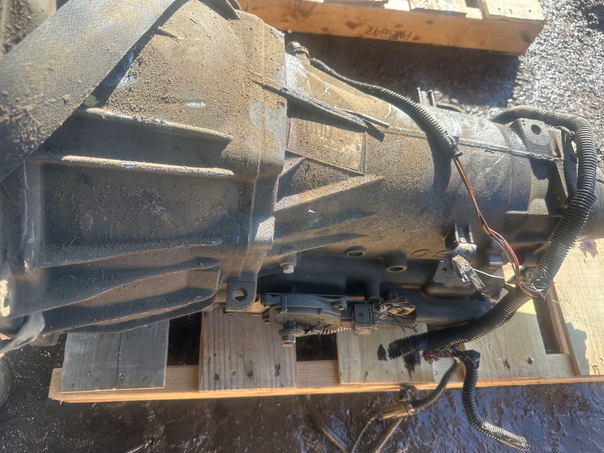 2004-2006 Chevrolet Avalanche AT, 4x2 VIN T (8th digit) Transmission