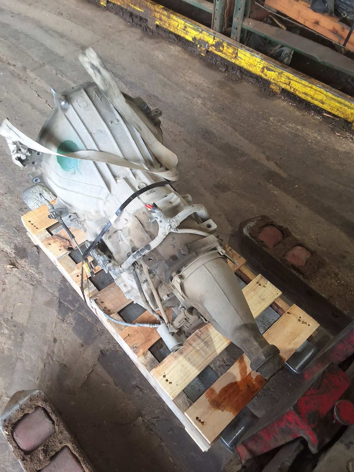 1998 Ford E150 AT, 4R70W, 6-255 (4.2L) 8th digit) Transmission
