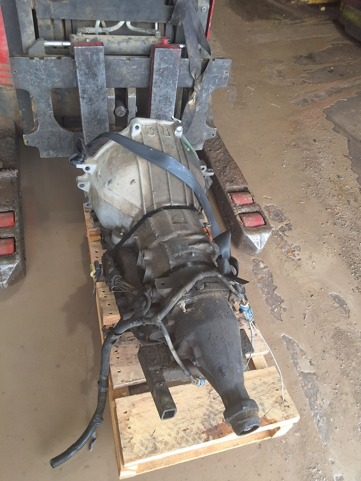2001-2004 Ford F150 4-Speed Automatic RWD Transmission