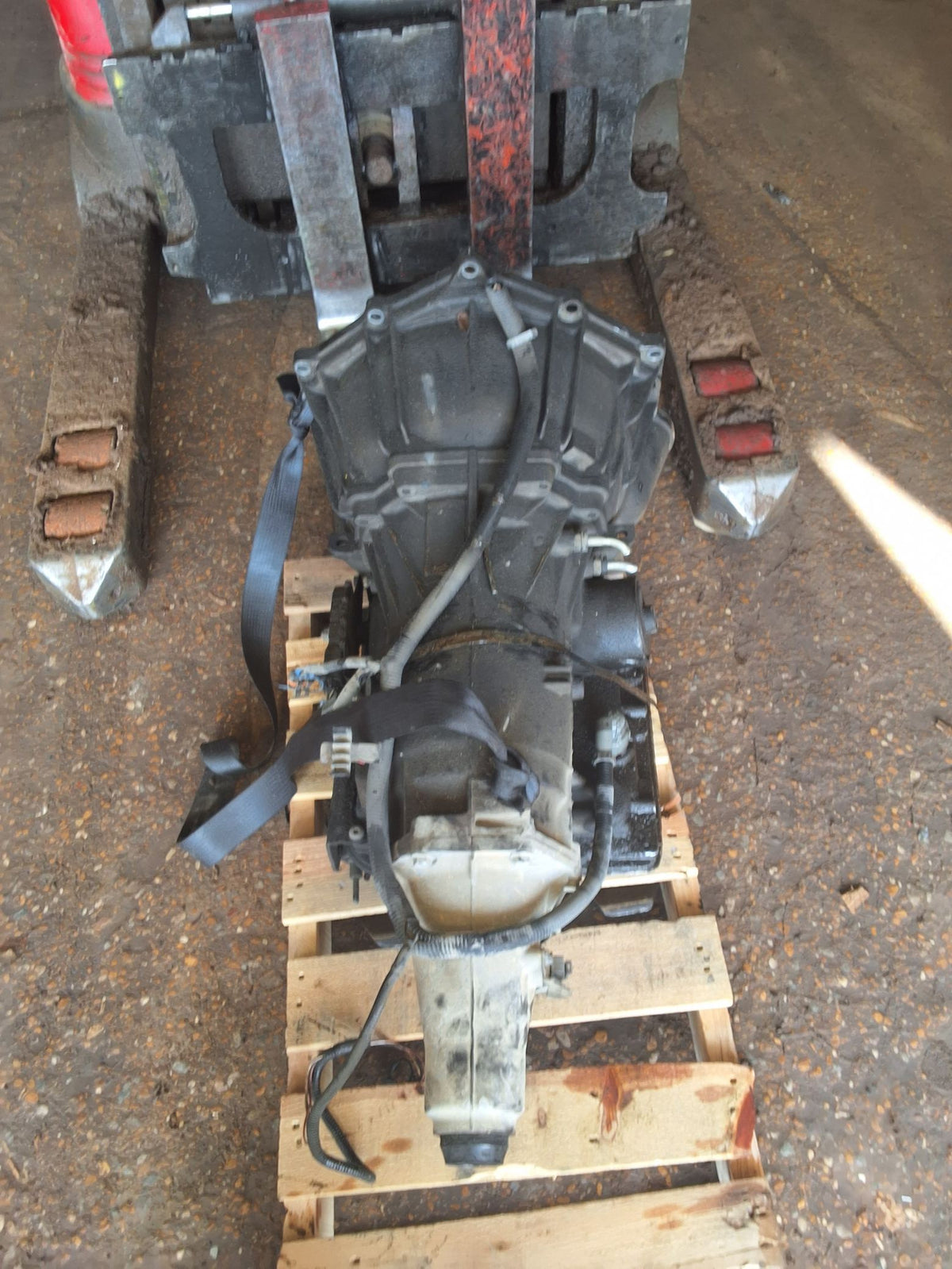 2000-2002 GMC Yukon Automatic,4x2,4-speed automatic, RWD Transmission