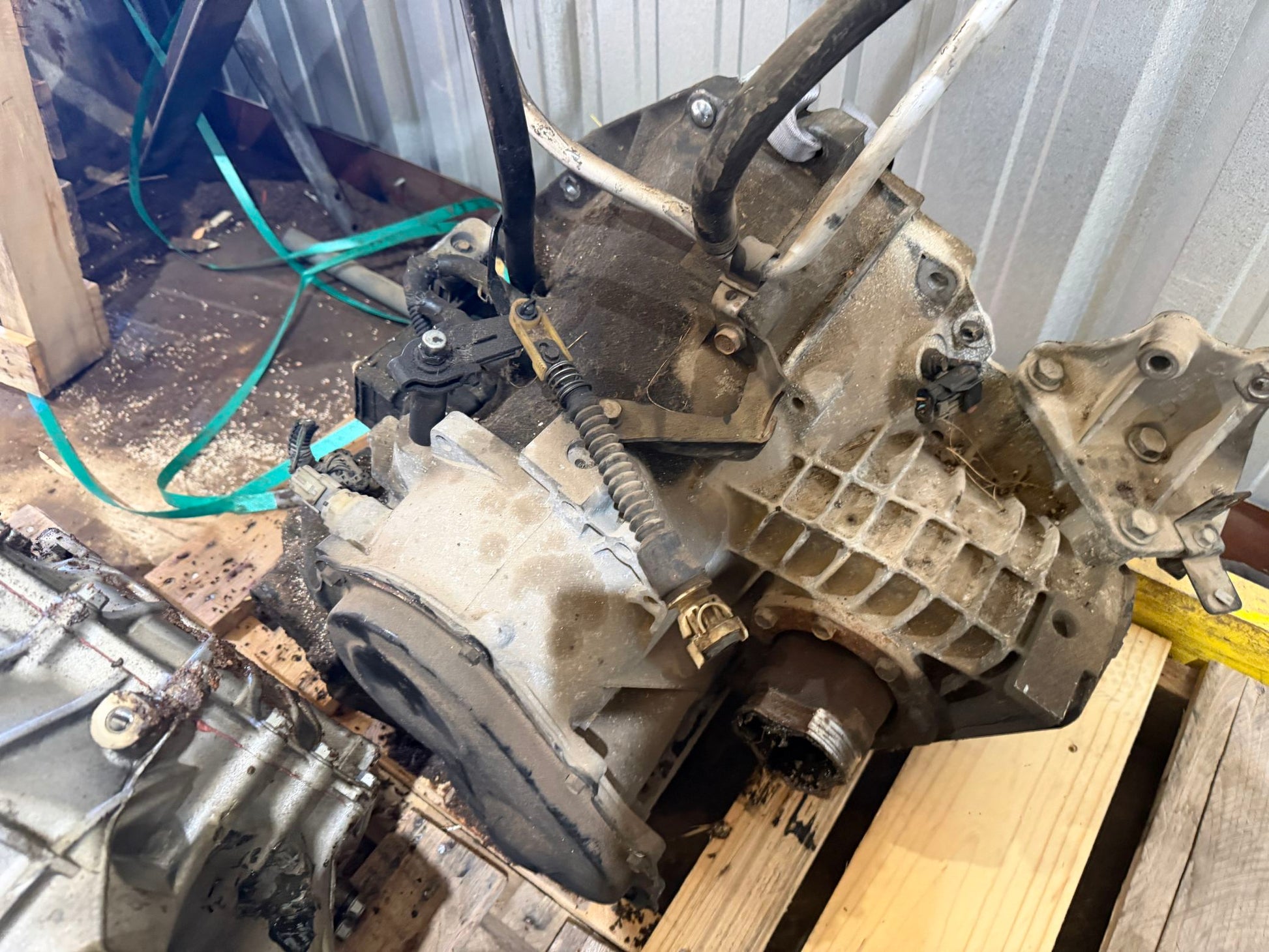 2004 Chrysler Pacifica Automatic AWD Transmission