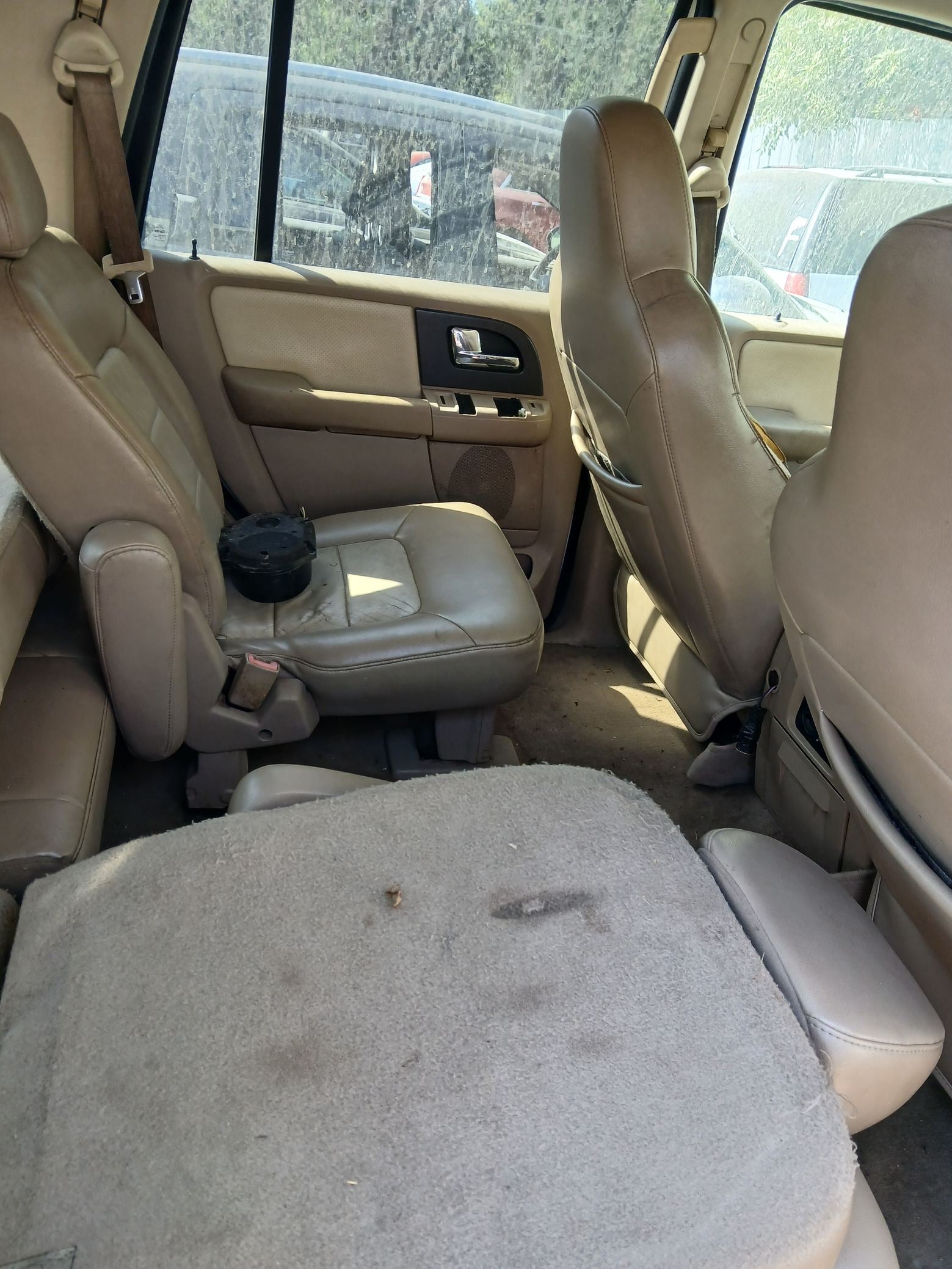 C-Pillar Trim Panel Passenger Side 2003 - 2006 Ford Expedition