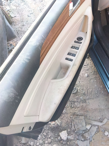 Seat Belt Retractor Rear Driver Side 2015 - 2019 Hyundai Sonata