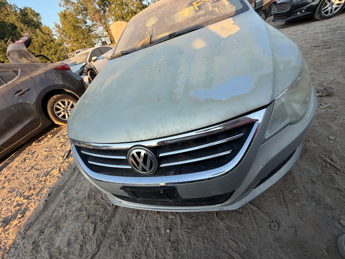 Tail Light Driver Side 2009 - 2017 Volkswagen CC