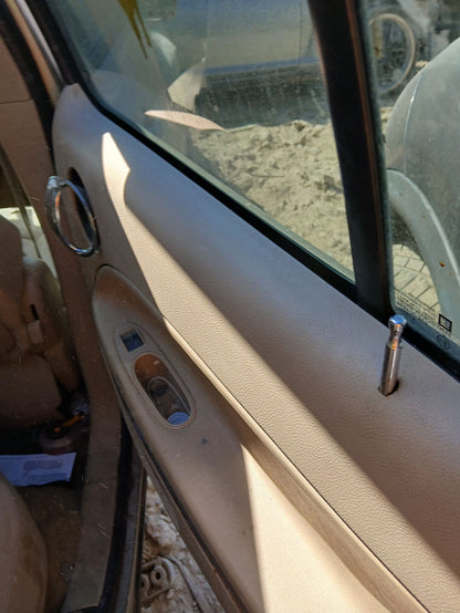 Quarter Window Glass Passenger Side 2006 - 2011 Chevrolet HHR