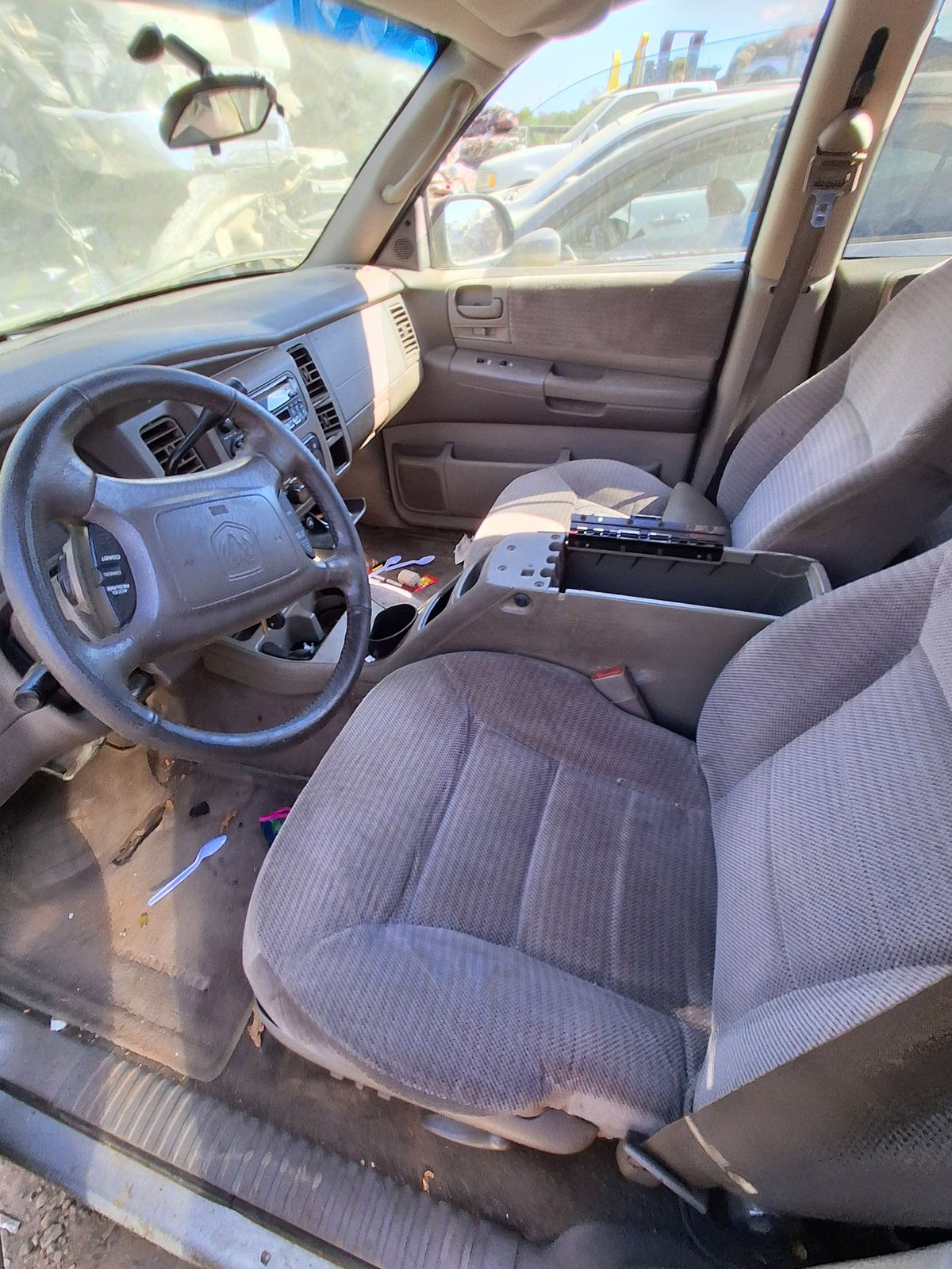 Door Trim Panel Front Driver Side 1998 - 2003 Dodge Durango