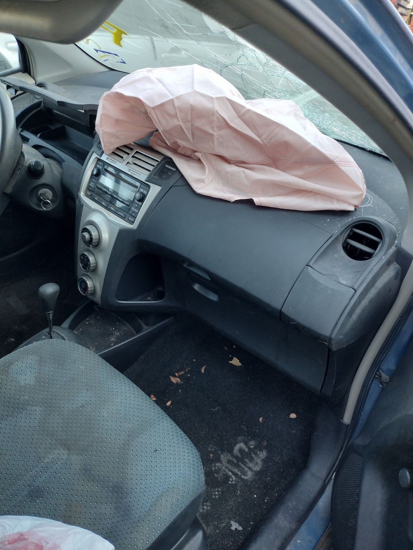 A-Pillar Trim Panel Driver Side 2006 - 2011 Toyota Yaris