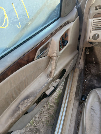 Fuse Box Engine Bay 1996 - 2002 Mercedes-Benz E-Class