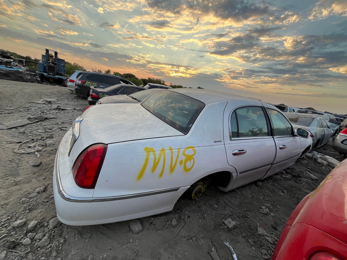 Front Seat Assembly Driver Side 1998 - 2011 Lincoln Town Car