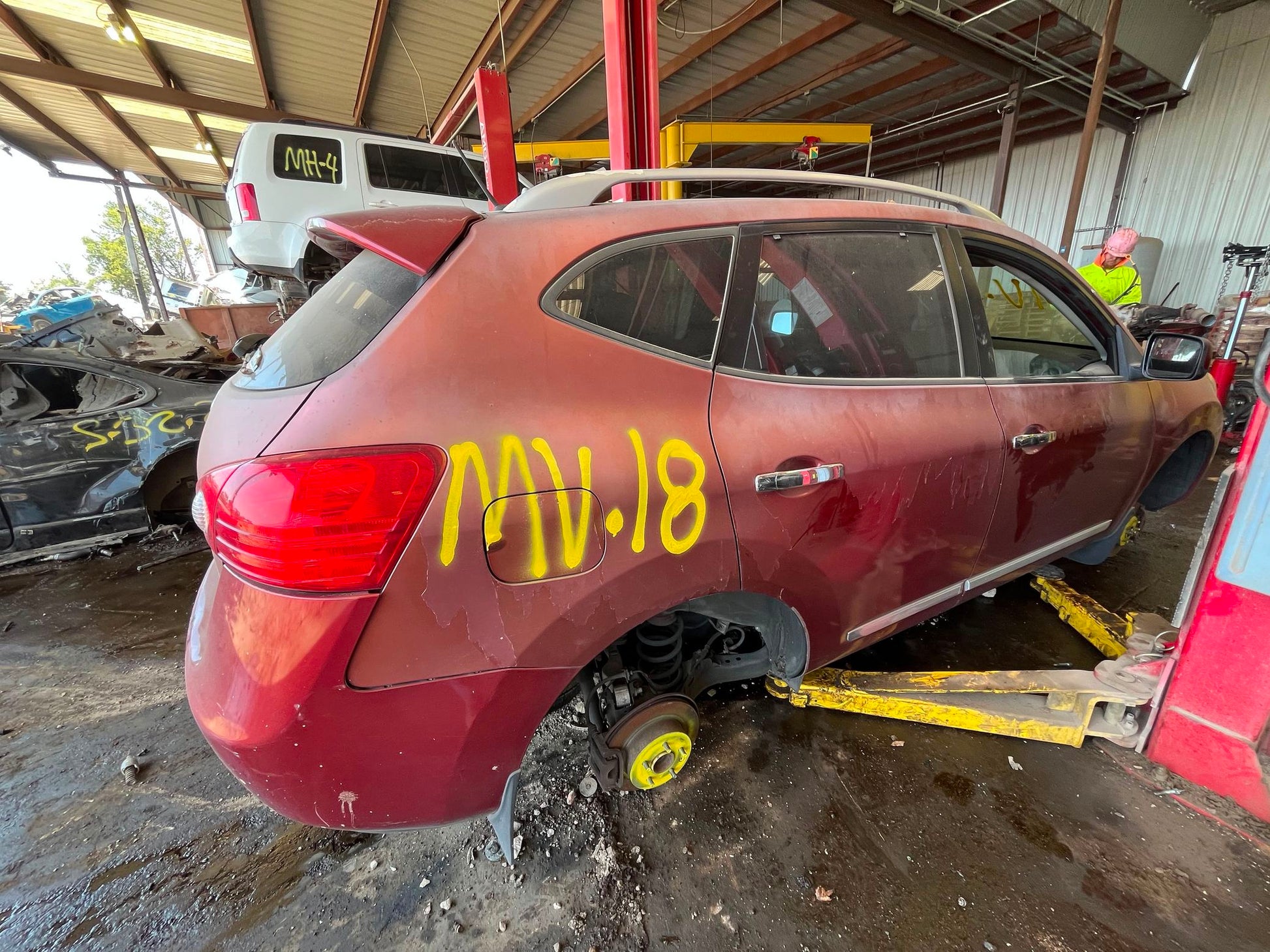 Axle Shaft Front Driver Side 2008 - 2013 Nissan Rogue