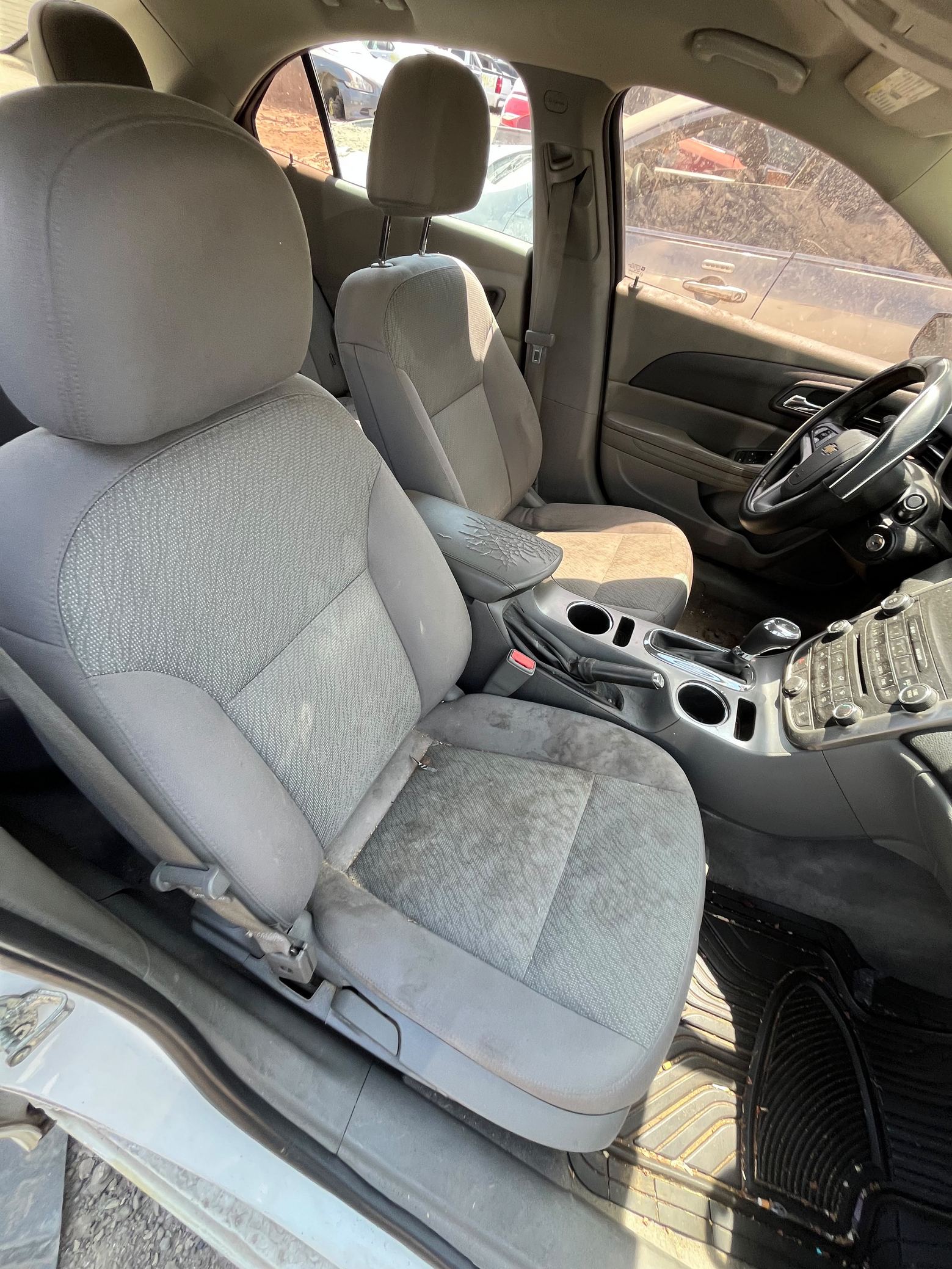 Headlight Driver Side 2013 - 2015 Chevrolet Malibu