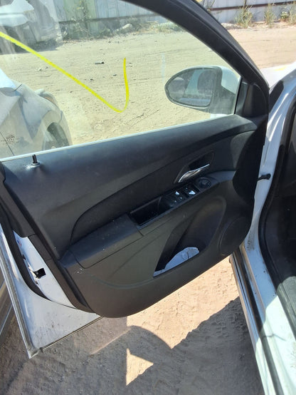 Steering Knuckle Front Driver Side 2011 - 2015 Chevrolet Cruze