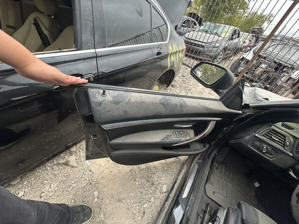 Exterior Door Handle Front Driver Sidehttps://www.ebay.com/sch/i.html?_from=R40&_nkw=2015+BMW+328I+Engine+Mount&_sacat=6000&LH_ItemCondition=3000&LH_BIN=1&_sop=15&LH_PrefLoc=1&_dmd=2&rt=nc 2014 - 2019 BMW 3 Series Gran Turismo