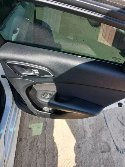 Quarter Window Glass Driver Side 2015 - 2017 Chrysler 200