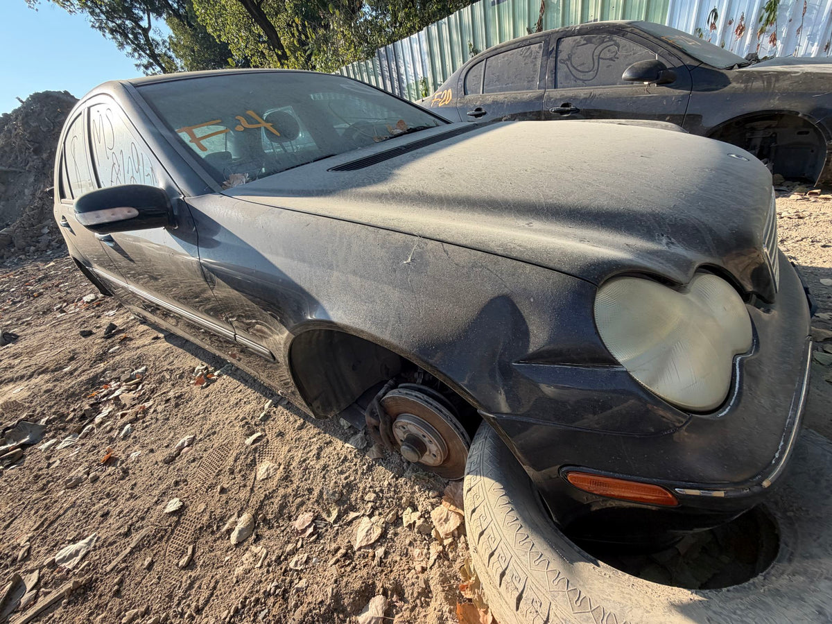 Front Seat Passenger Side 2001 - 2007 Mercedes-Benz C-Class