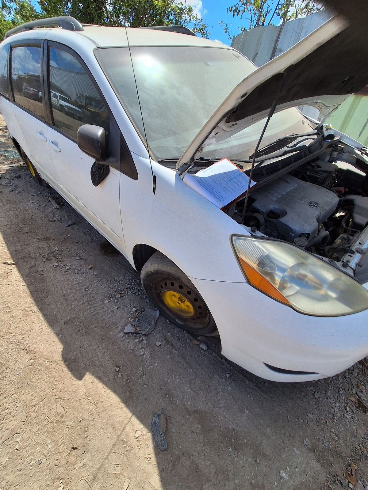 Sliding Door Window Glass Rear Driver Side 2004 - 2010 Toyota Sienna