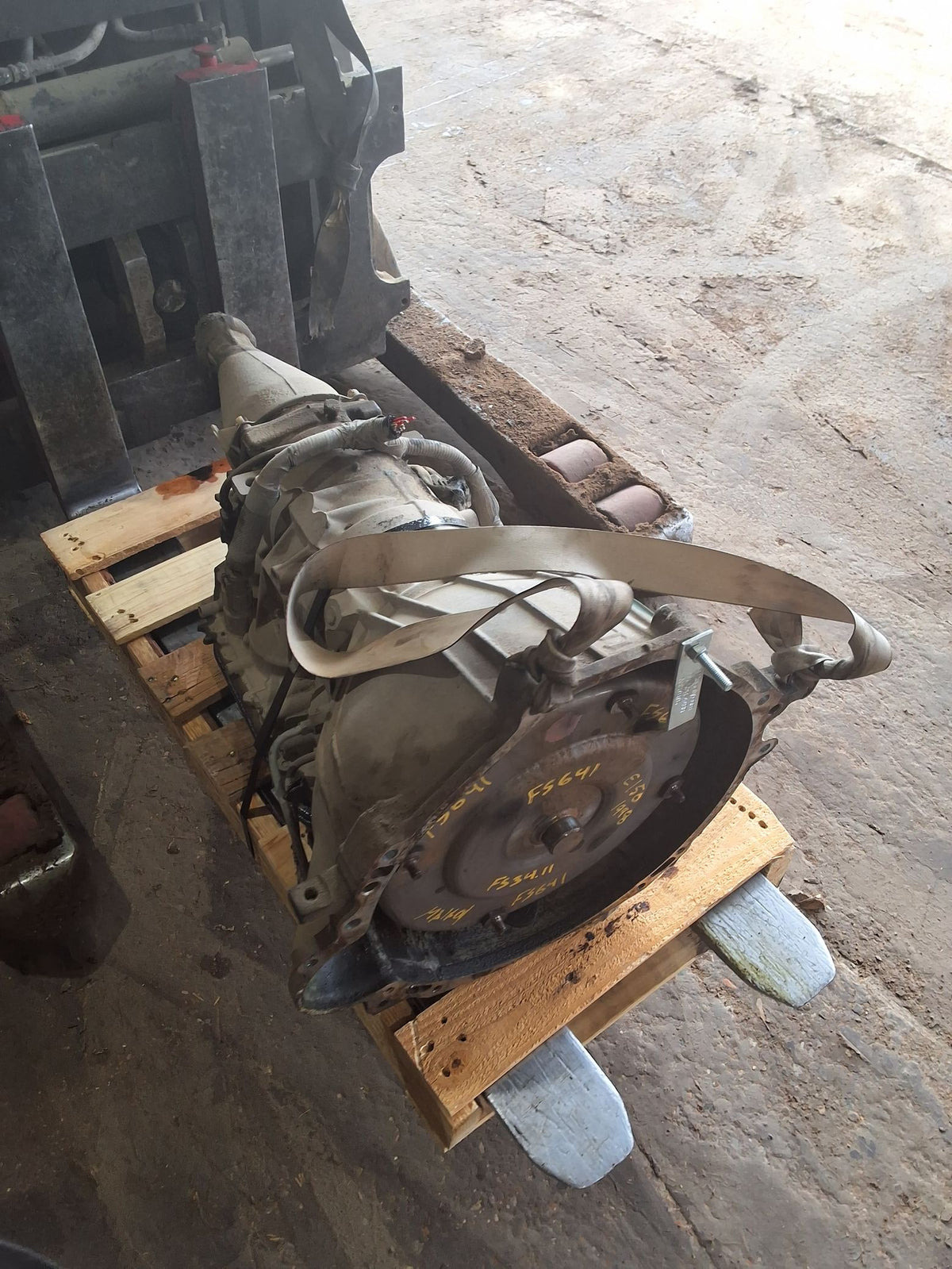 1998 Ford E150 AT, 4R70W, 6-255 (4.2L) 8th digit) Transmission