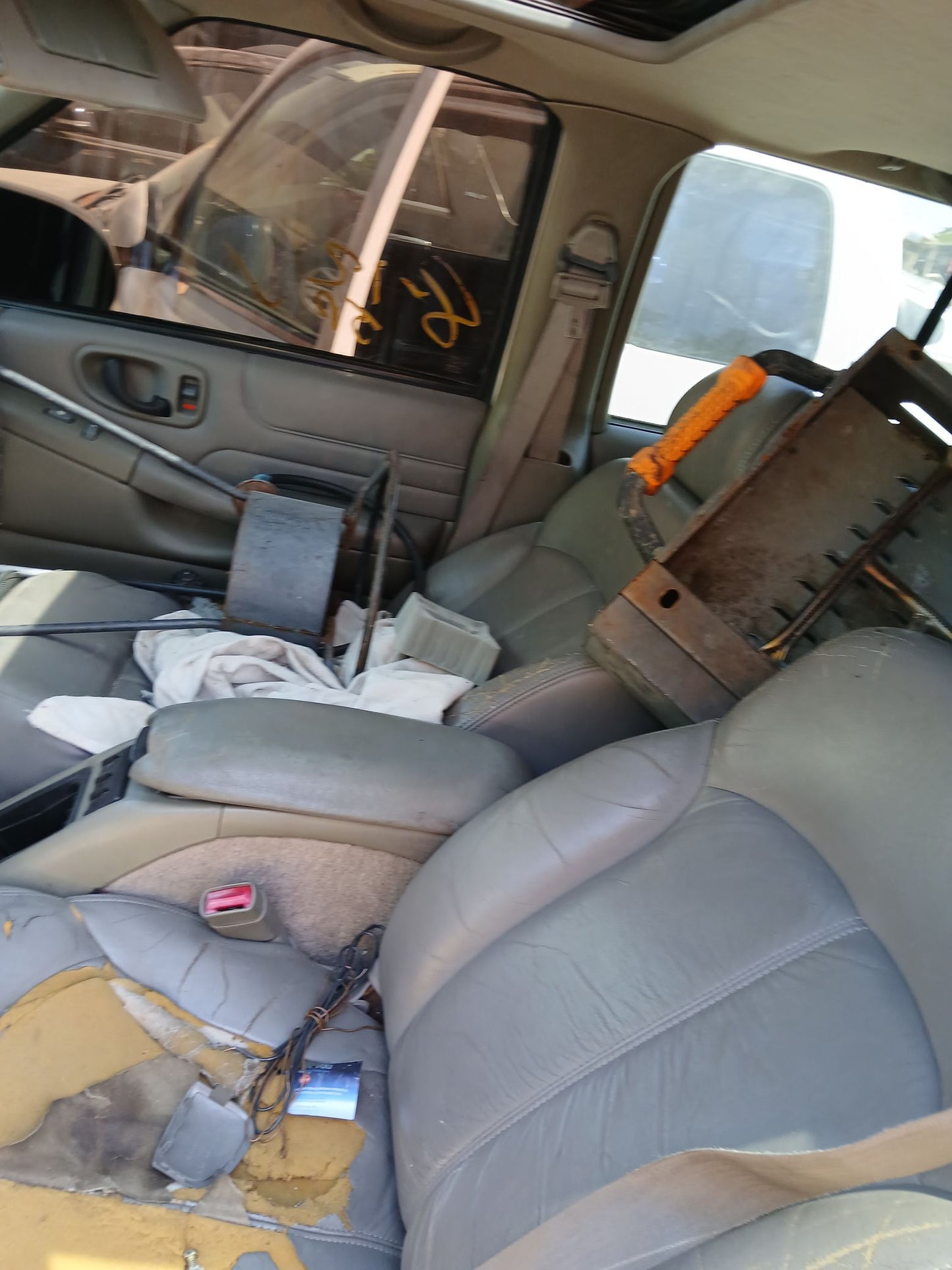 Headlight Passenger Side 1995 - 2005 Chevrolet Blazer