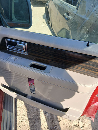 Roof Rack Rail Driver Side 2007 - 2017 Lincoln Navigator