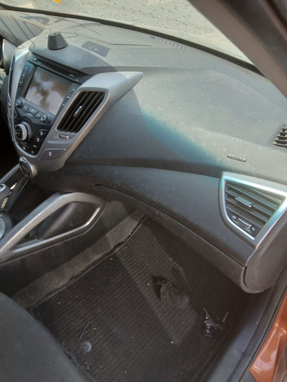 Rocker Molding Driver Side 2012 - 2017 Hyundai Veloster