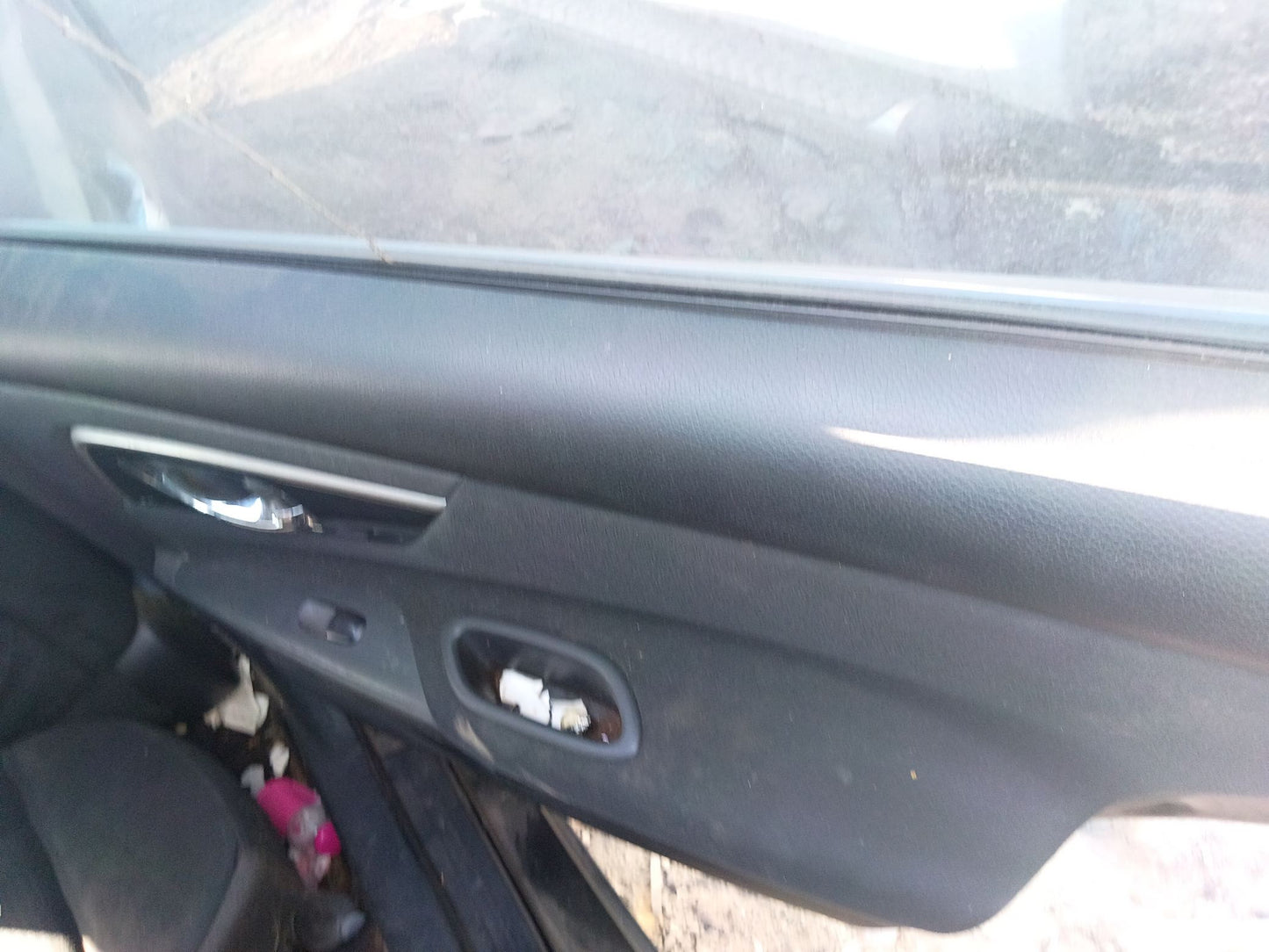 Door Lock Latch Front Driver Side 2002 - 2006 Nissan Altima