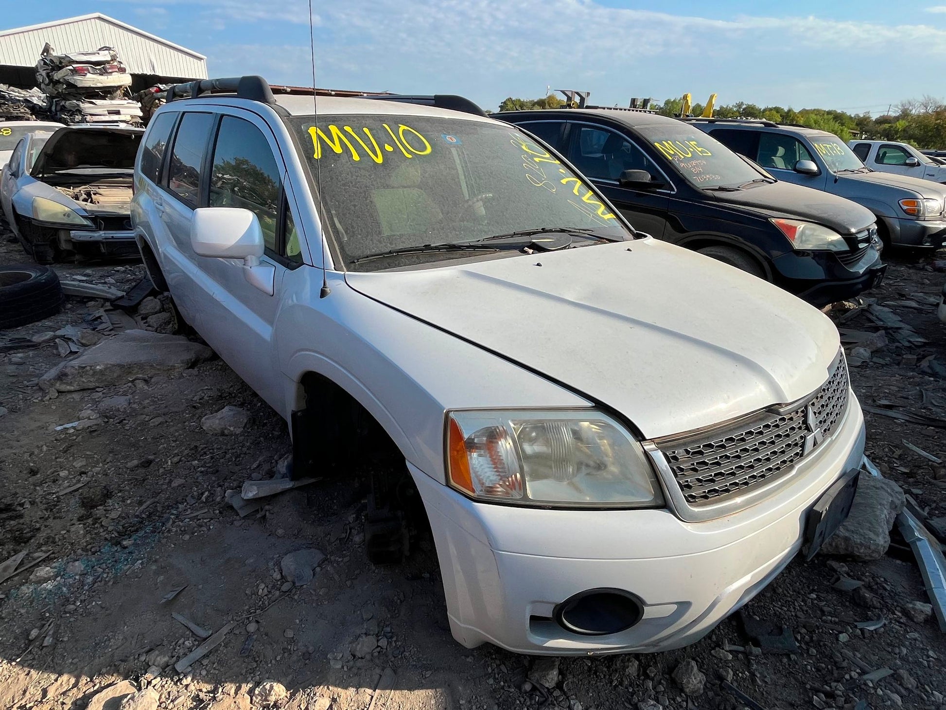 Fuse Box Engine Compartment 2010 - 2011 Mitsubishi Endeavor