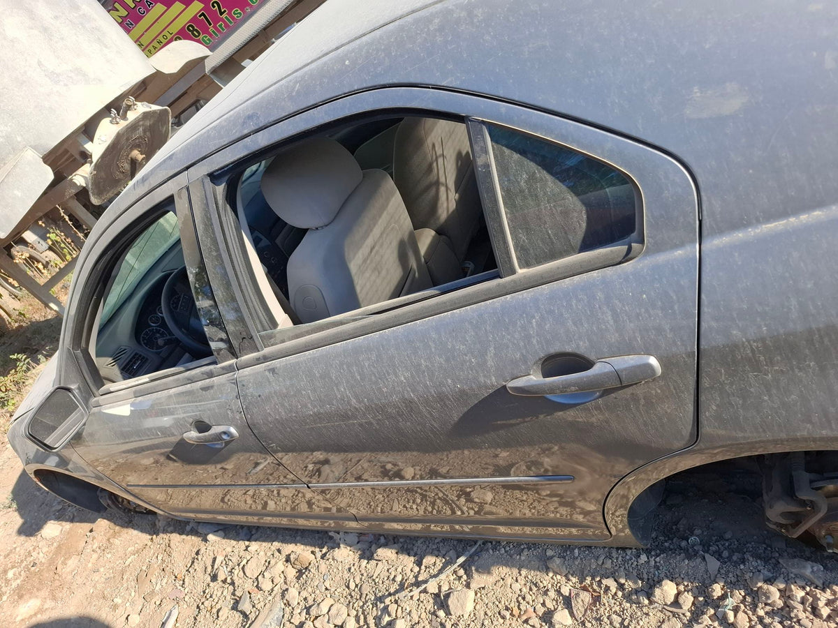 Fuse Box Interior 2006 - 2012 Ford Fusion
