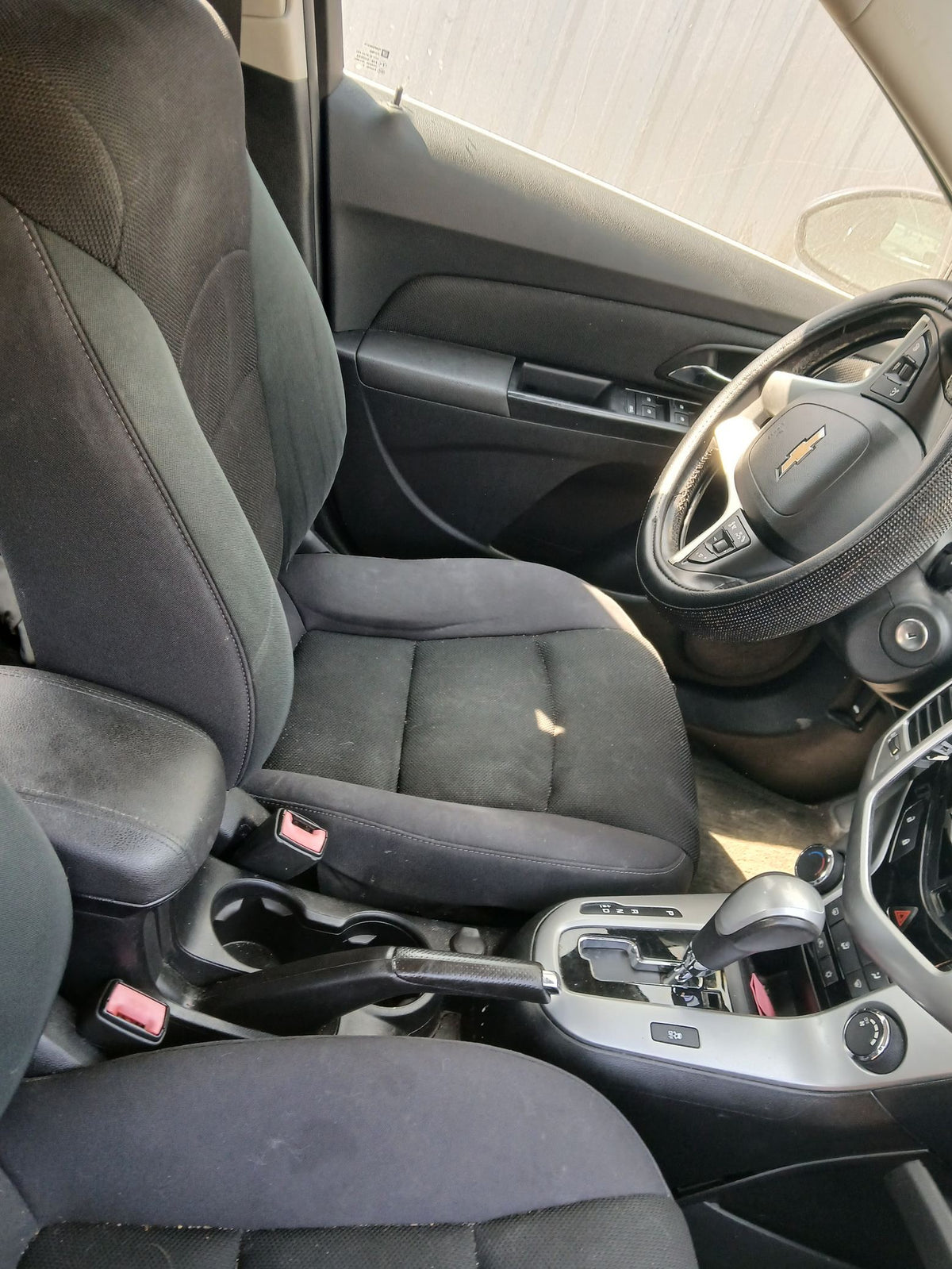 Quarter Window Glass Passenger Side 2011 - 2015 Chevrolet Cruze
