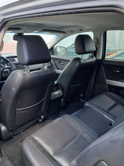 Headlight Passenger Side 2007 - 2015 Mazda CX-9