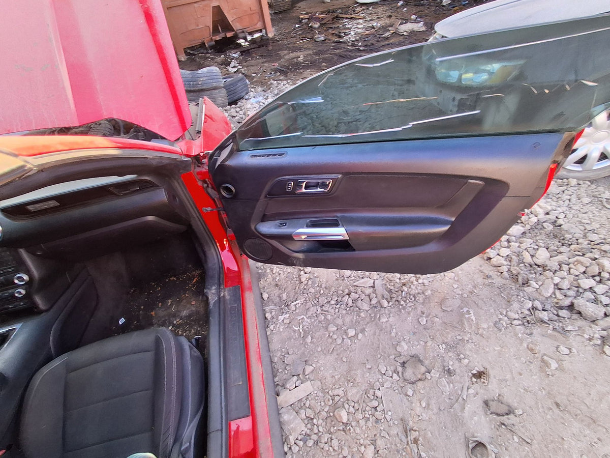 Seat Belt Buckle Front Driver Side 2015 - 2023 Ford Mustang