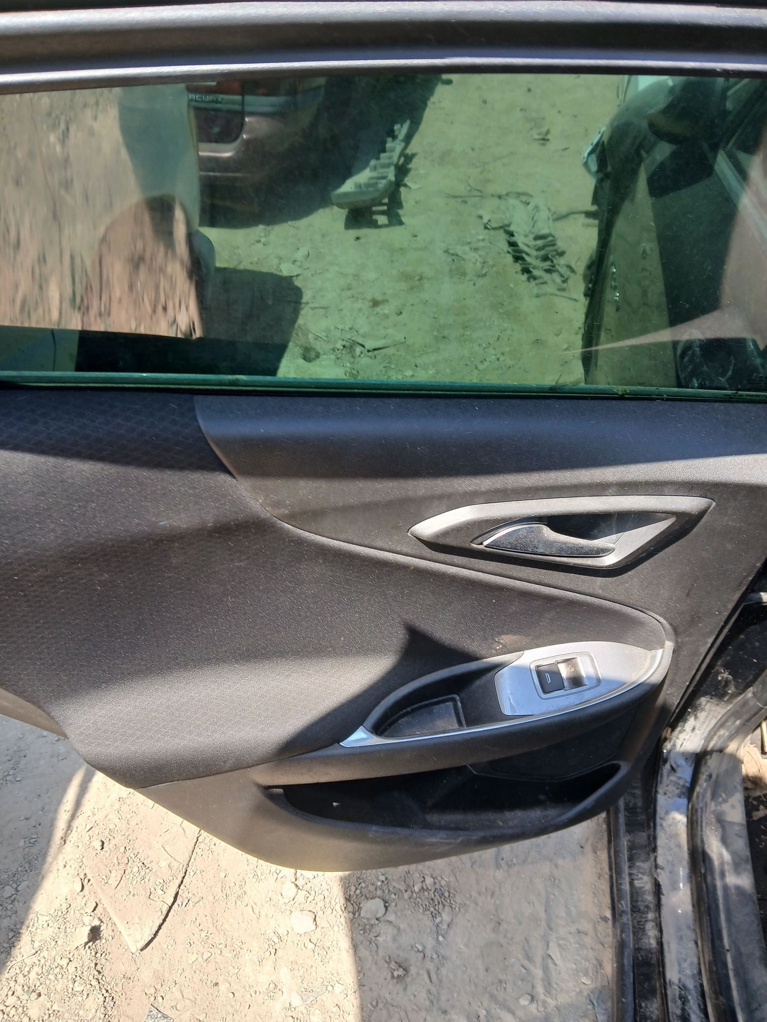 Door Window Glass Front Driver Side 2016 - 2024 Chevrolet Malibu