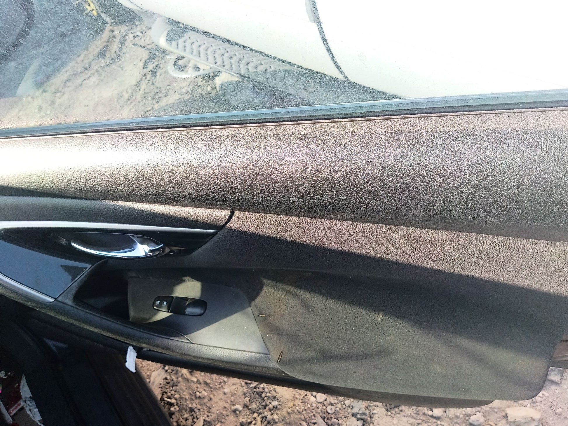 Center Console 2002 - 2006 Nissan Altima