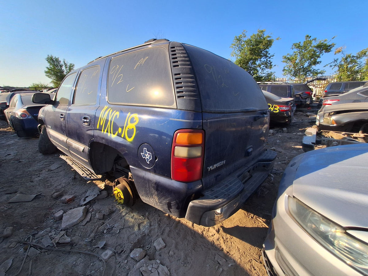 Rear Window Glass 2000 - 2006 GMC Yukon