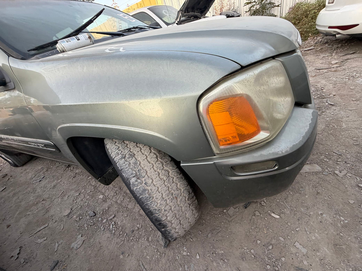 Control Arm Front Driver Side Lower 2002 - 2006 GMC Envoy XL