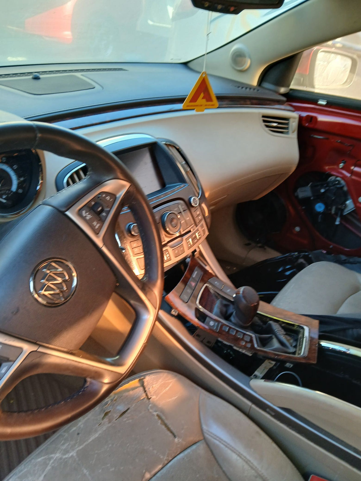 Door Window Glass Front Passenger Side 2010 - 2016 Buick LaCrosse