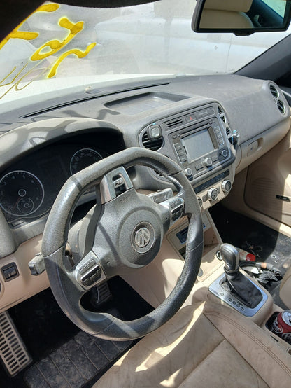 Knuckle Hub Rear Passenger Side 2009 - 2017 Volkswagen Tiguan
