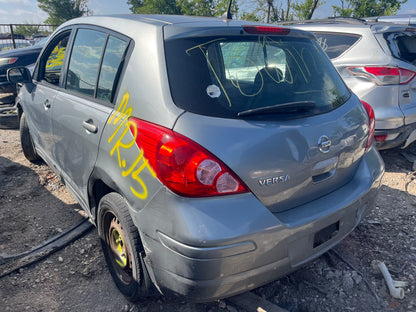 Headlight Passenger Side 2007 - 2011 Nissan Versa