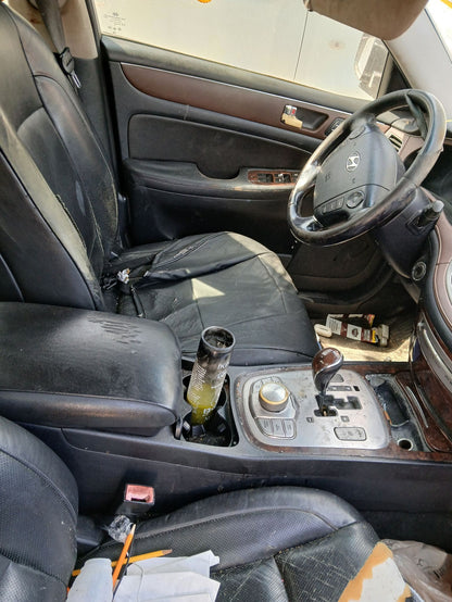 Quarter Window Glass Passenger Side 2009 - 2014 Hyundai Genesis