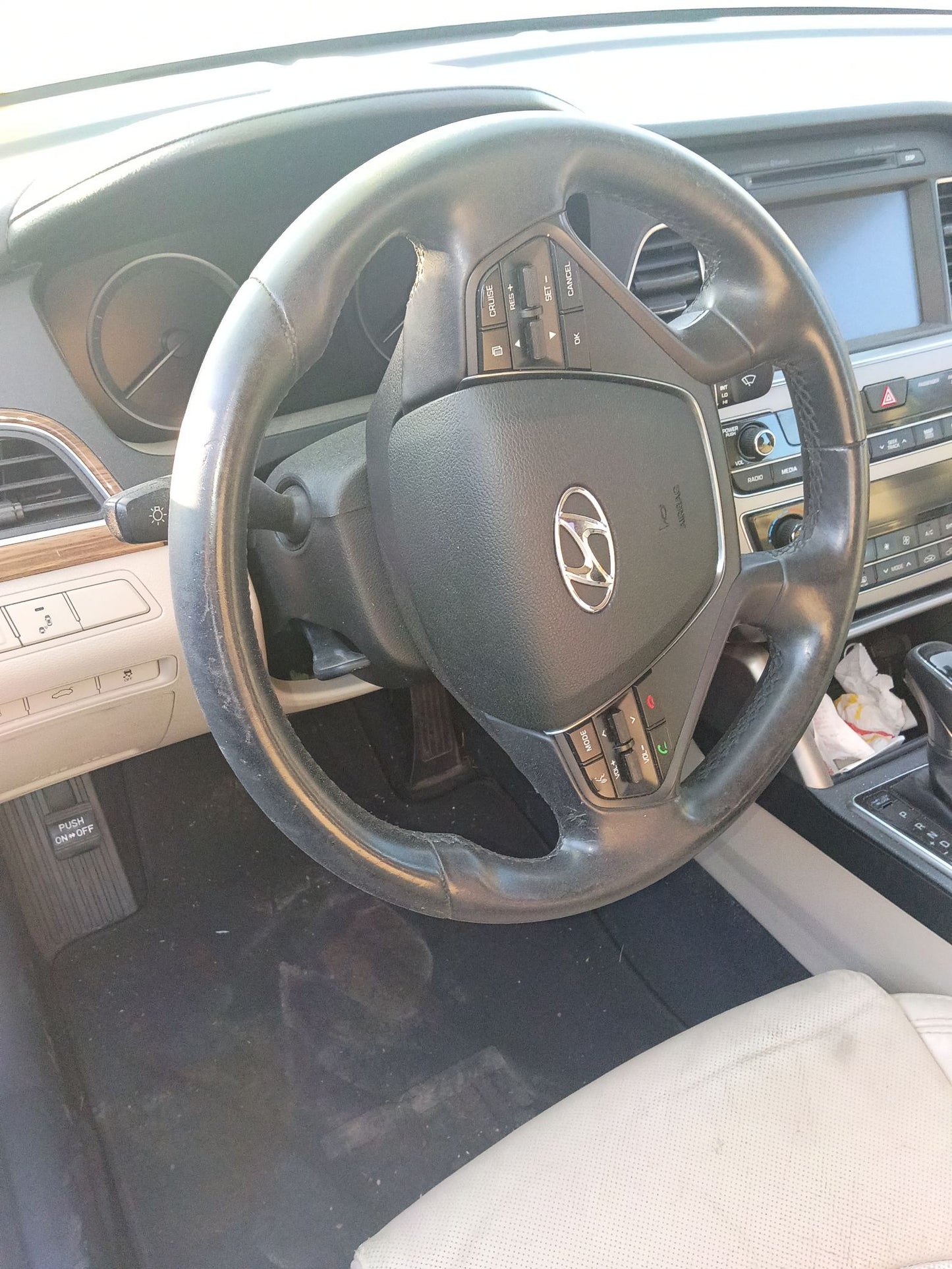 Control Arm Front Driver Side Lower 2015 - 2019 Hyundai Sonata