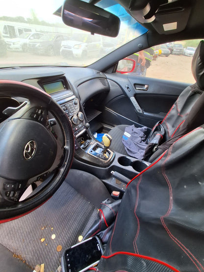 Steering Knuckle Front Passenger Side 2010 - 2016 Hyundai Genesis Coupe