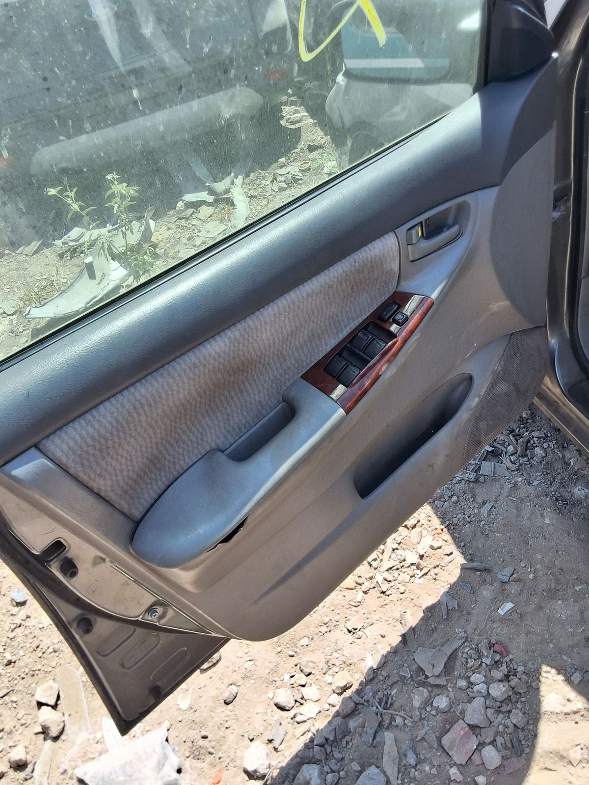 Door Lock Latch Rear Driver Side 2003 - 2008 Toyota Corolla