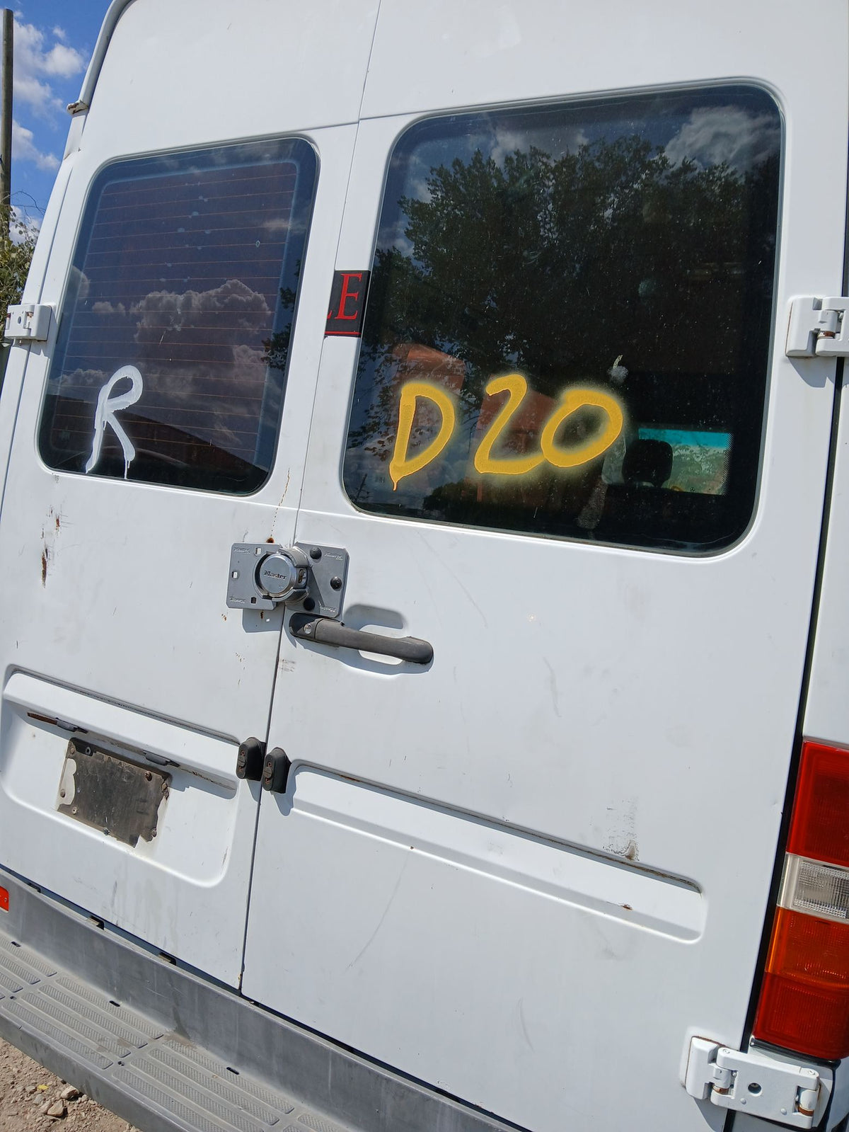 Glow Plug Control Module 2003 - 2006 Dodge Sprinter Cargo